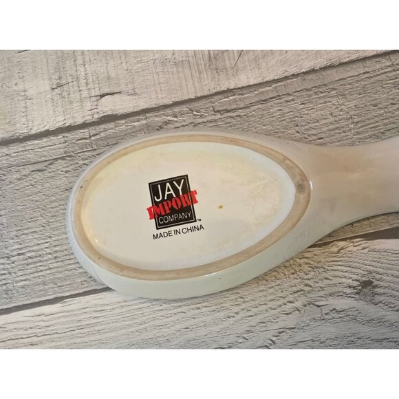 Jay Import Co. Callaway Ivy Ceramic Salt & Pepper Shakers Spoon Rest Set - Picture 3 of 5